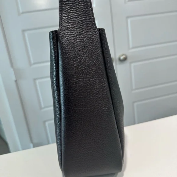 Coach Hadley Convertible Crossbody Bag in black - Picture 4 of 10